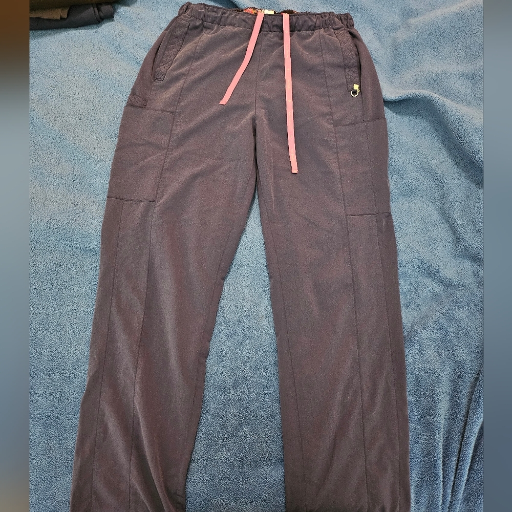 Vera Bradly Scrub Pants: Navy
